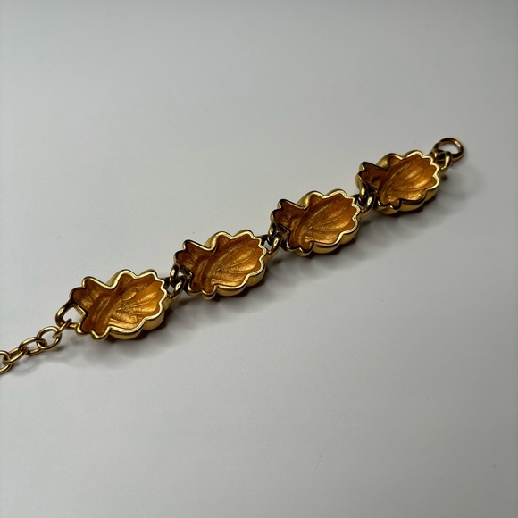 Vintage Givenchy Gold Tone Chunky Linked Knot Bracelet - Picture 14 of 14